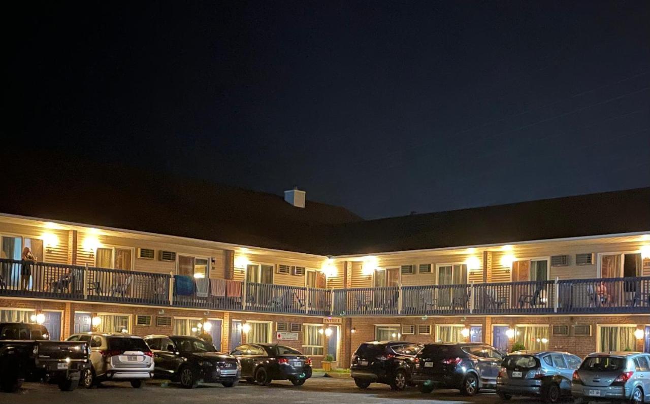 Hotel Motel グランビー エクステリア 写真